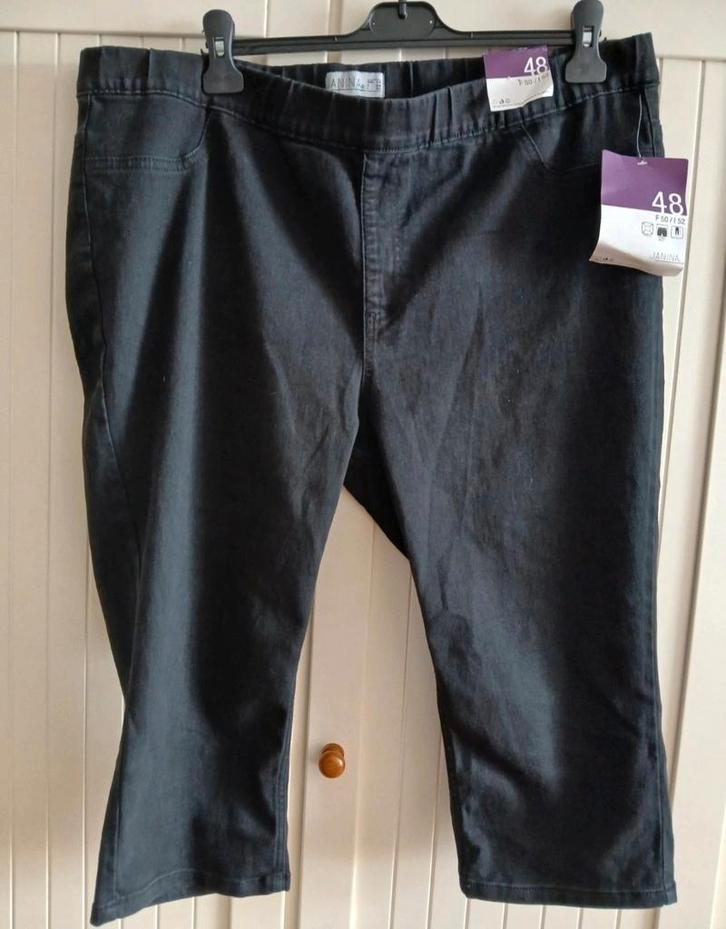 Janina Capri Broek Zwart Maat 48 Nieuw met Label, Kleding | Dames, Broeken en Pantalons, Nieuw, Maat 46/48 (XL) of groter, Zwart