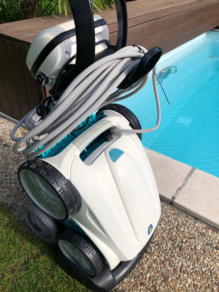 Zwembadrobot zodiac vortex nieuwstaat, Tuin en Terras, Ophalen, Zo goed als nieuw