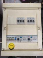 Meterkast Hager met hoofdschakelaar, 2x aardlek en 6x B16, Ophalen of Verzenden, Gebruikt