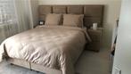 Bed, Huis en Inrichting, Slaapkamer | Bedden, Beige, Tweepersoons, Ophalen of Verzenden, Zo goed als nieuw
