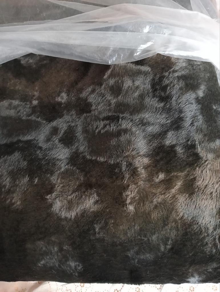 Lap stof ( nep bont ) 140 x 530, Huis en Inrichting, Ophalen of Verzenden, Nieuw