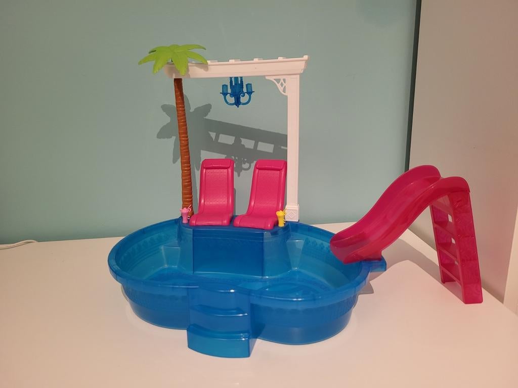Barbie zwembadset, Ophalen, Zo goed als nieuw, Toebehoren
