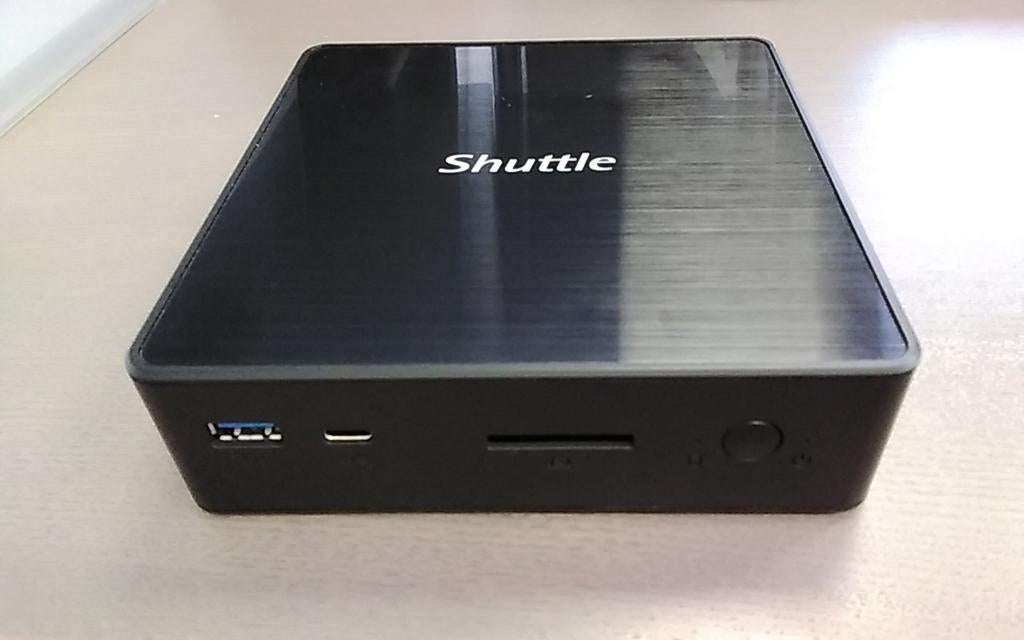 Shuttle NCO3U mini PC / Celeron 3865U / 4GB RAM / 240GB SSD, Computers en Software, Windows Laptops, 256 GB, ., 8 GB, Minder dan 2 Ghz