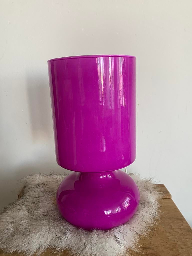 Mooie paars /fuchsia  Lykta IKEA lamp, Ophalen of Verzenden, Zo goed als nieuw, Glas, Minder dan 50 cm