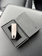 Originele Tesla USB stick 128GB in doos, Computers en Software, USB Sticks, Ophalen of Verzenden, Zo goed als nieuw, 128 GB