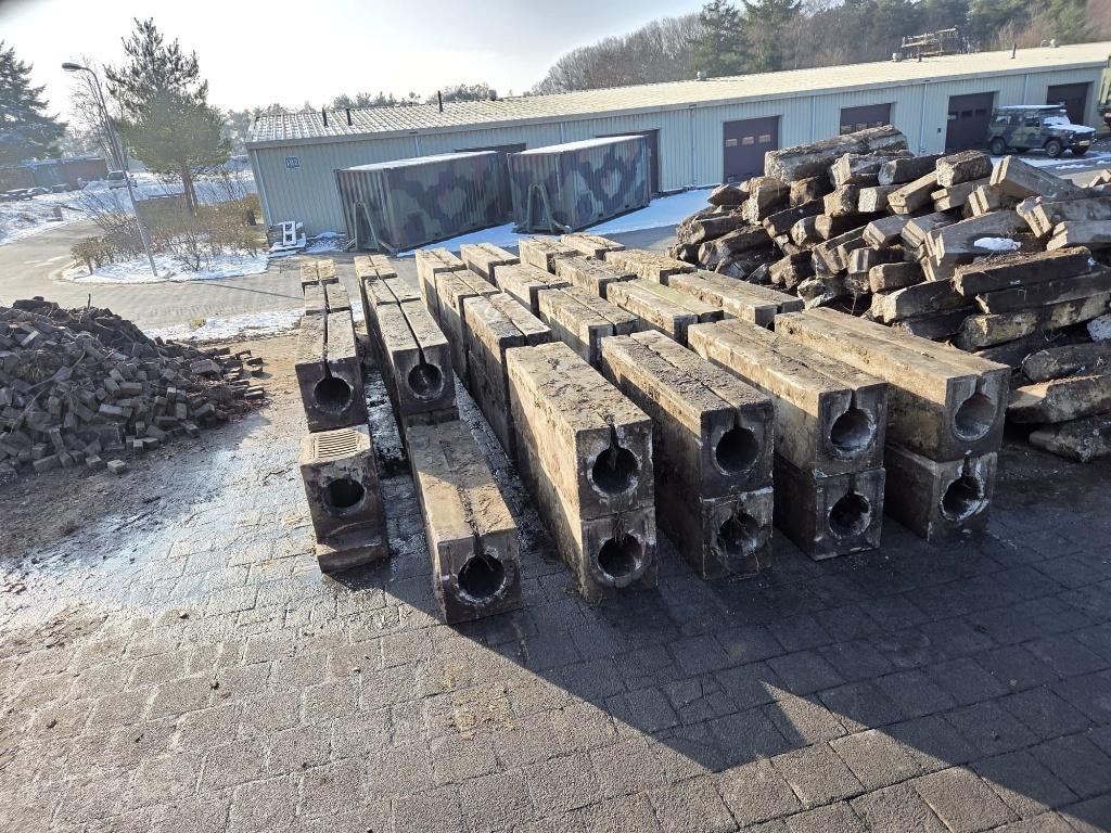 Goot, draingoot, stelcongoot, lijngoot en put, Gebruikt, Verzenden, 6 meter of meer, 80 mm of meer