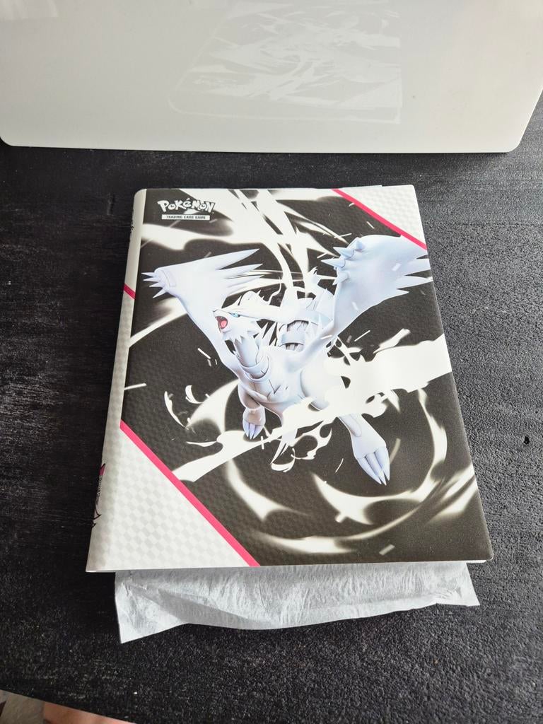 Pokemon White Flare Binder met kaarten, Ophalen of Verzenden