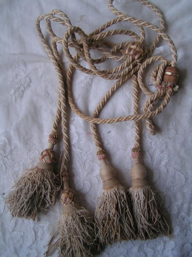 2 antieke embrasses nr WW 423, Verzenden, Gebruikt, 50 tot 100 cm, Minder dan 100 cm