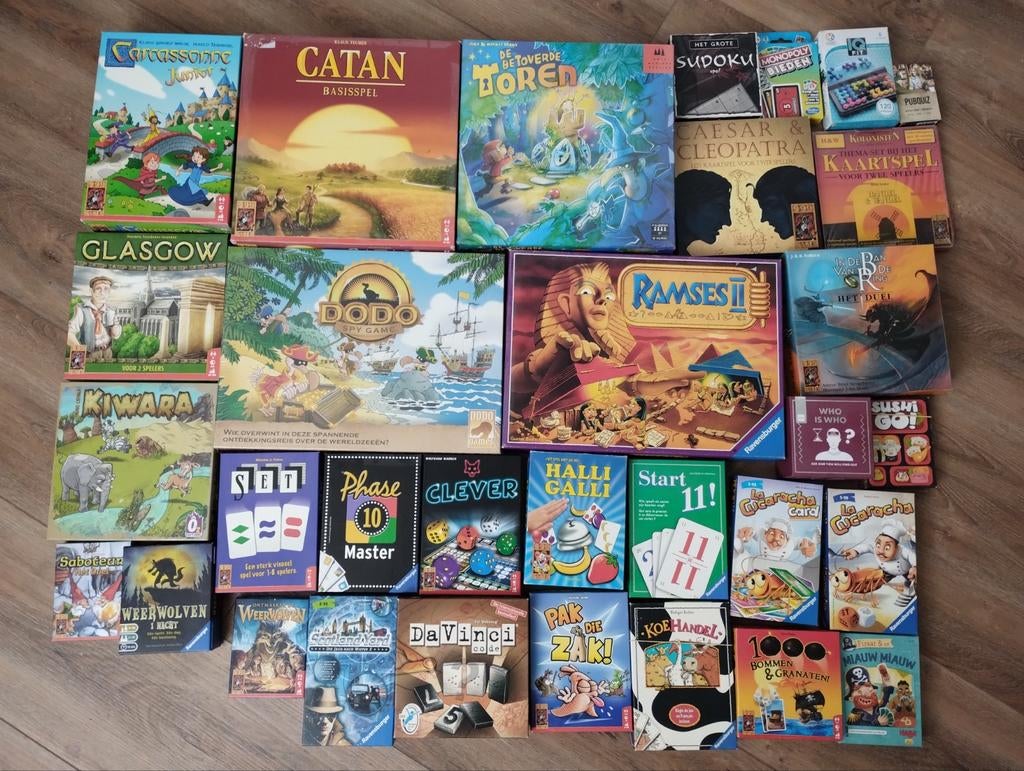 Grote collectie bordspellen en kaartspellen, Vijf spelers of meer, Ophalen, Gebruikt, Diverse