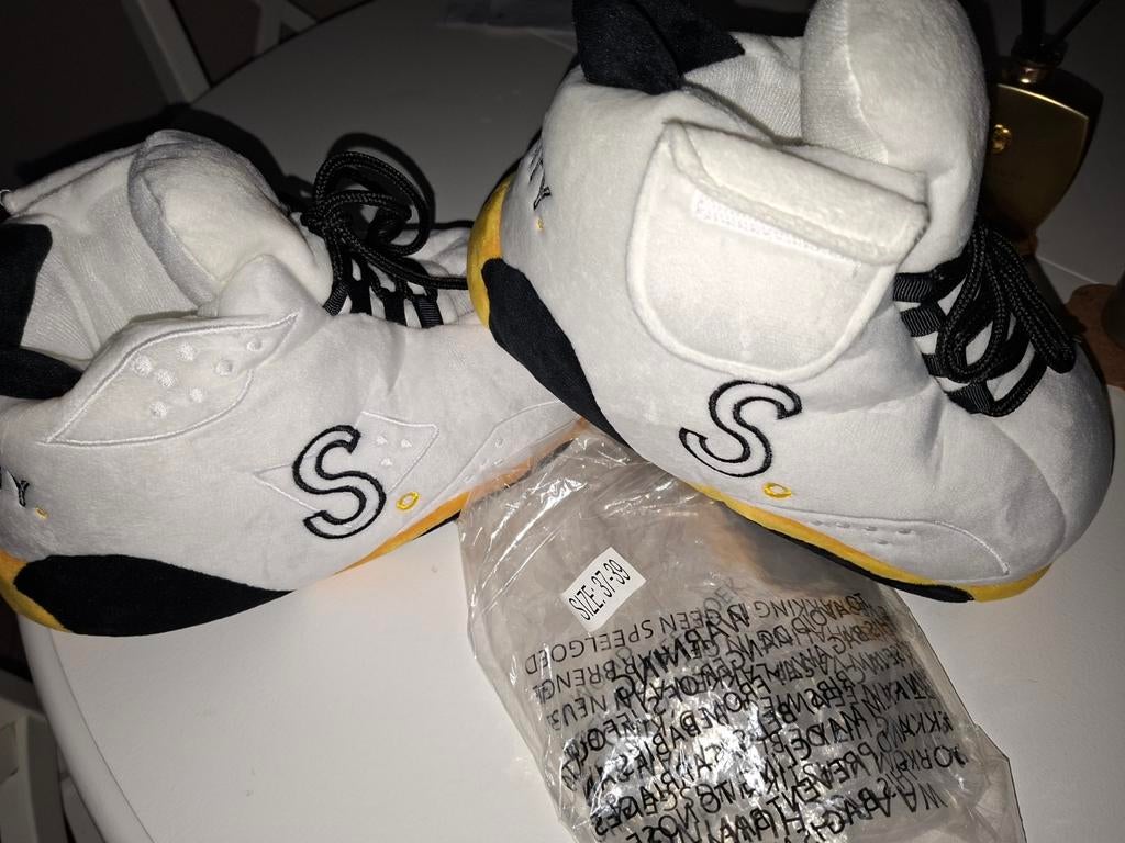 Sportcity sloffen 37/39, Maat XS of kleiner, Ophalen of Verzenden, Nieuw, Schoenen