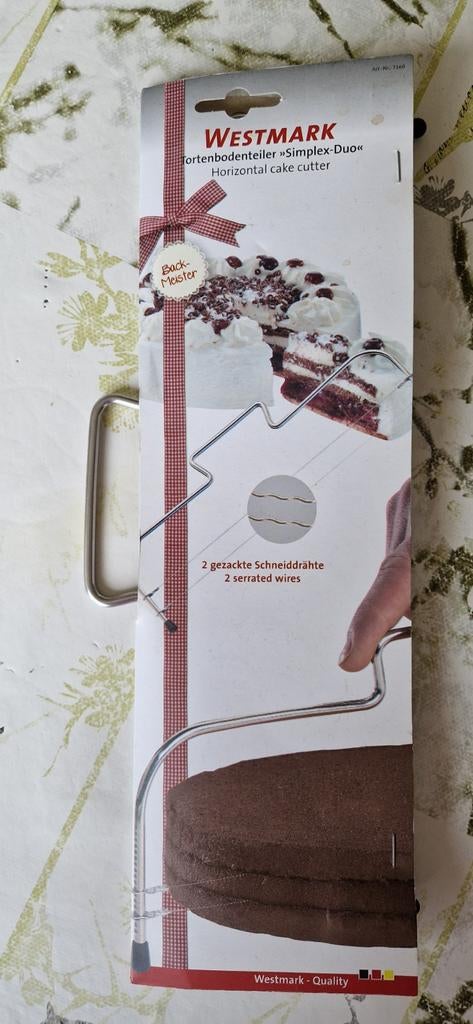 Taartbodem snijder in hoogte verstelbaar, Hobby en Vrije tijd, Taarten en Cupcakes maken, Ophalen of Verzenden, Nieuw, Taarten