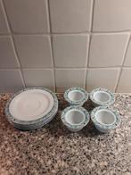 4 Eierdopjes en schoteltjes. ARZBERG., Ophalen of Verzenden