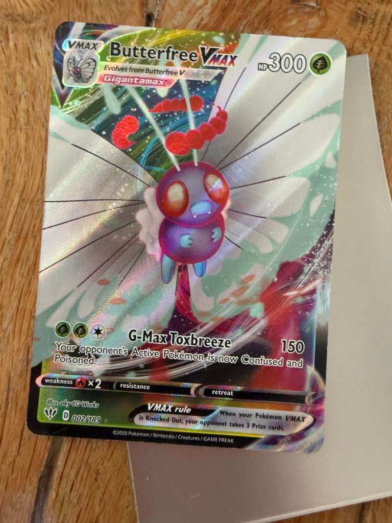 Butterfree Vmax 002/189, Ophalen of Verzenden, Zo goed als nieuw, Losse kaart