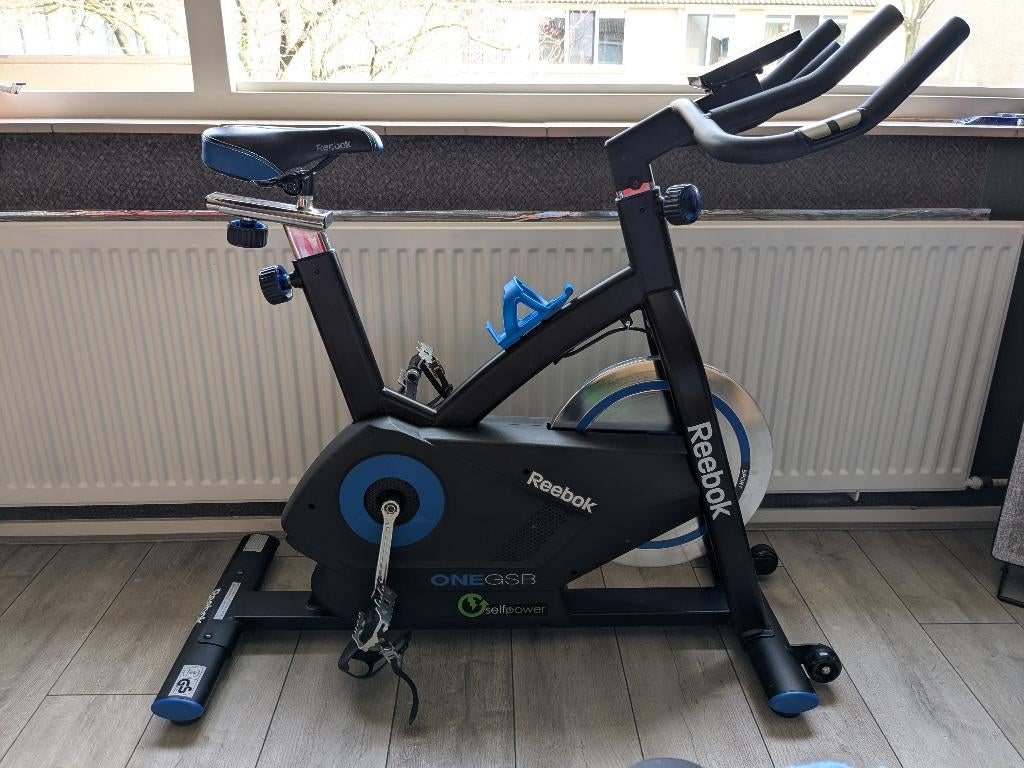 Reebok GSB One Hometrainer - Fitness bike, Sport en Fitness, Ophalen, Buik, Zo goed als nieuw, Metaal