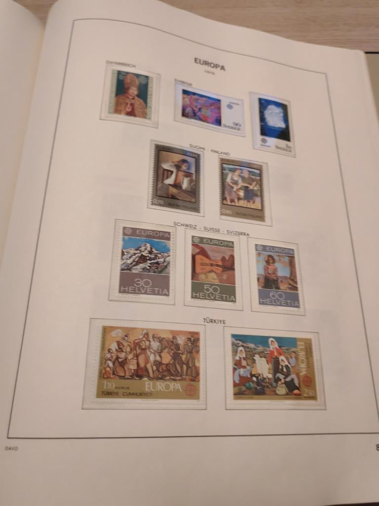 Verenigd Europa tm 1993 compleet in 3 davo's (5/13), Postzegels en Munten, Ophalen of Verzenden, Buitenland