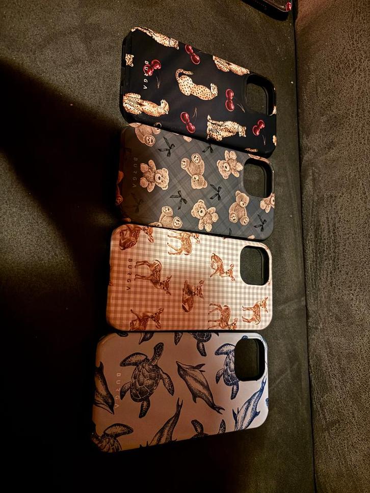 Iphone 15 hoesjes van burga, Telecommunicatie, Mobiele telefoons | Hoesjes en Frontjes | Apple iPhone, Zo goed als nieuw, Hoesje of Tasje