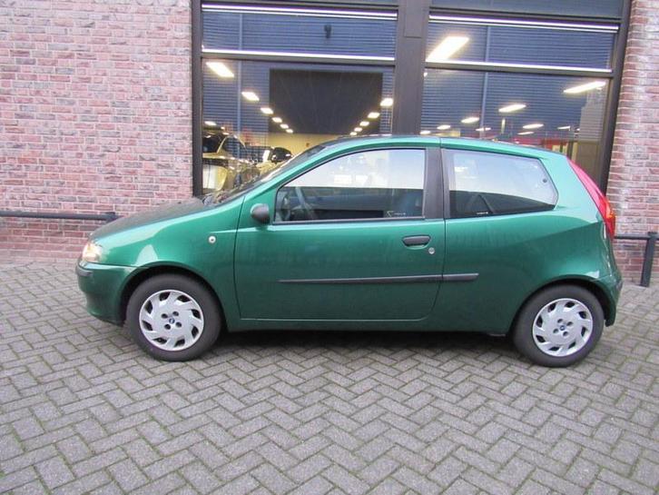 Fiat Punto 1.2 60, Auto's, Oldtimers, Bedrijf, Te koop, Centrale vergrendeling, Elektrische ramen, Metallic lak, Fiat, Benzine