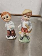 beeldjes jongen met hond of viool, Ophalen of Verzenden