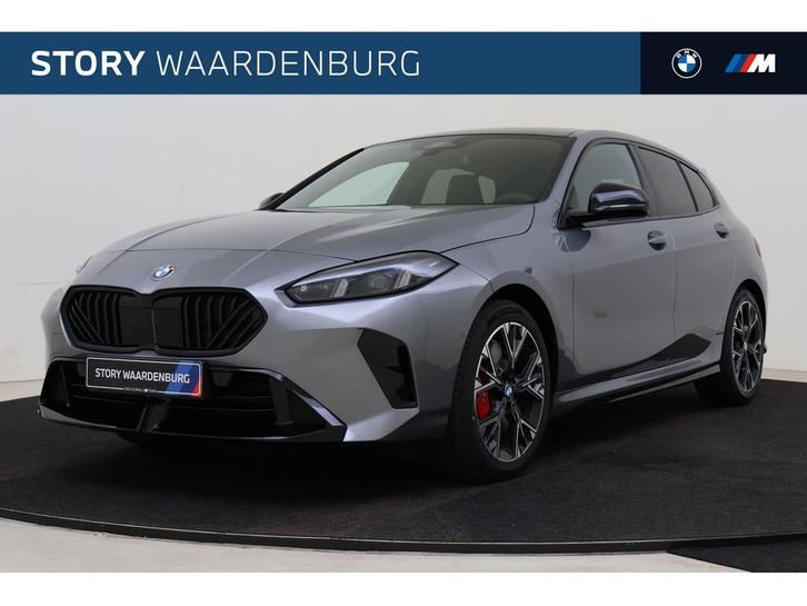 BMW 1 Serie 120 M Sport Automaat / Panoramadak / Trekhaak /, Auto's, BMW, Particulier, Te koop, 1-Serie, Achteruitrijcamera, Alarm