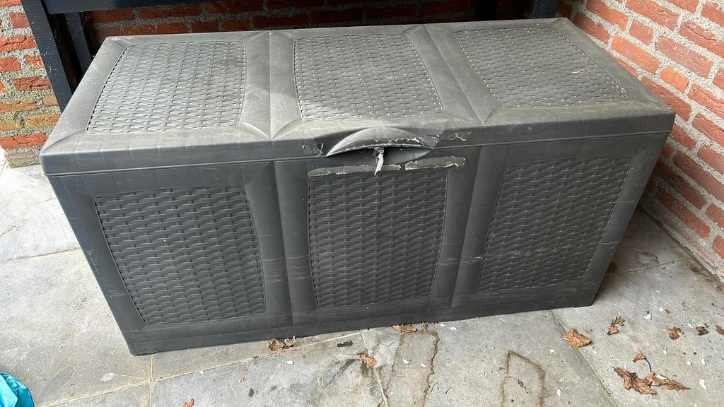 Grijze kunststof opbergbox voor tuin kussens, Ophalen, Gebruikt