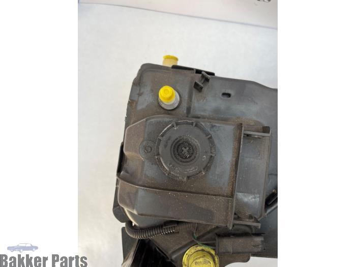 Adblue tank van een Peugeot Partner, Auto-onderdelen, Brandstofsystemen, Peugeot, Gebruikt, 3 maanden garantie