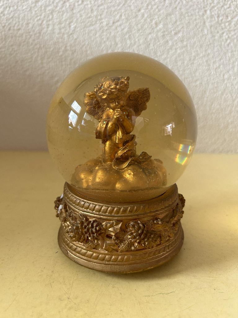 Vintage gouden engel sneeuwbol met muziek, Ophalen of Verzenden, Zo goed als nieuw