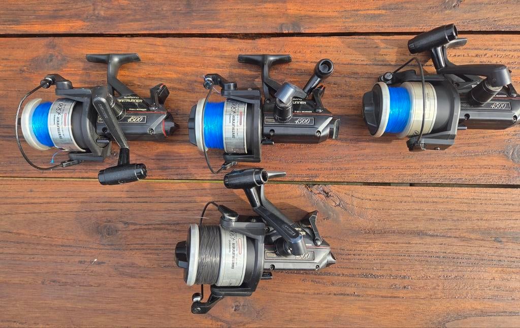 Shimano Baitrunner 4500 molens, Watersport en Boten, Hengelsport | Karpervissen, Ophalen of Verzenden, Zo goed als nieuw, Molen