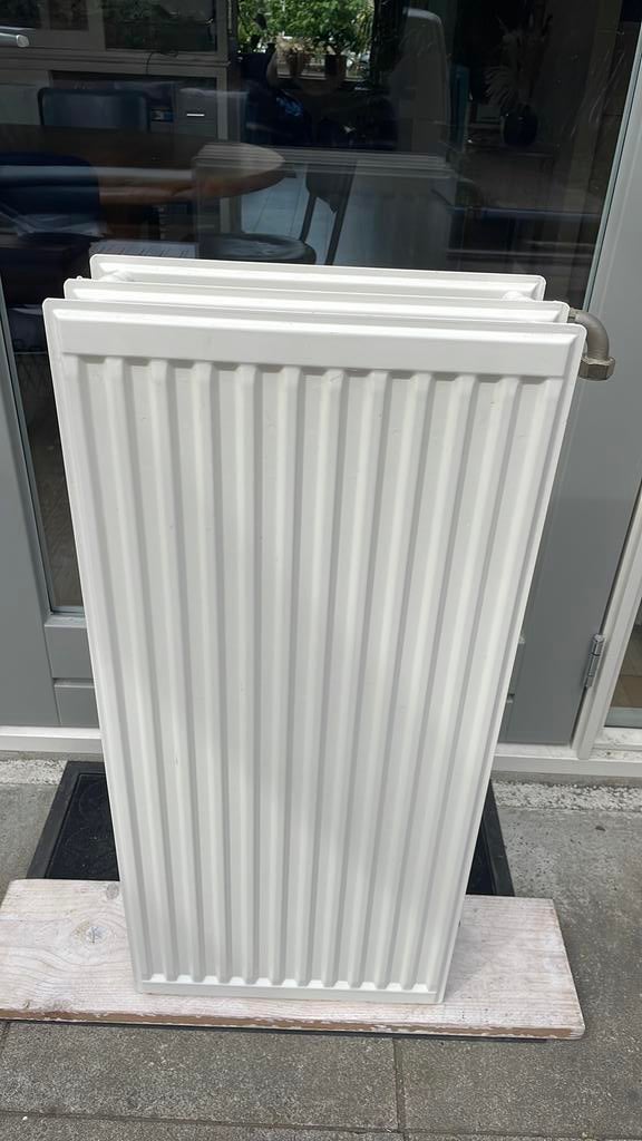 T33 hoorg rendement radiator (In prijs verlaagd), Ophalen of Verzenden, Zo goed als nieuw, Radiator, 80 cm of meer