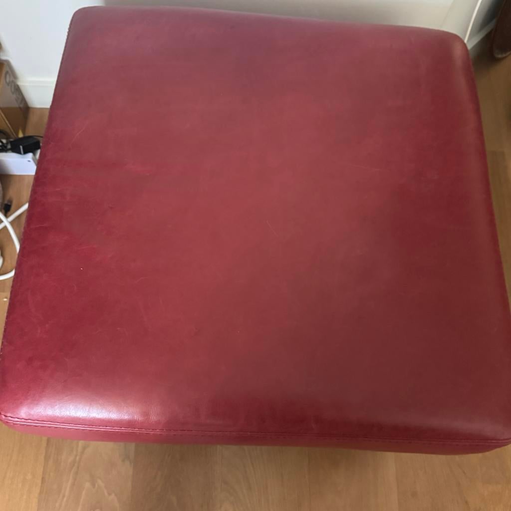 Mooie Machalke  hocker - 75x75x43 cm, Ophalen, Gebruikt, Vierkant, Leer