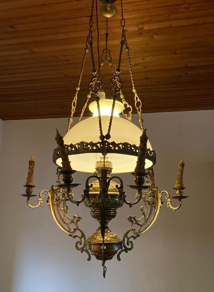 Kroonluchter met witte opaal  glazen kap en kaarsen, Ophalen, Gebruikt, Metaal