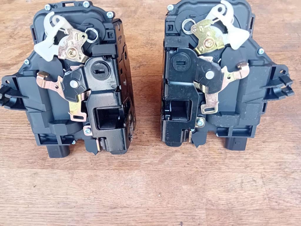 Deursloten links en rechts achter voor diverse VAG modellen, Ophalen, Seat, Deur, Nieuw