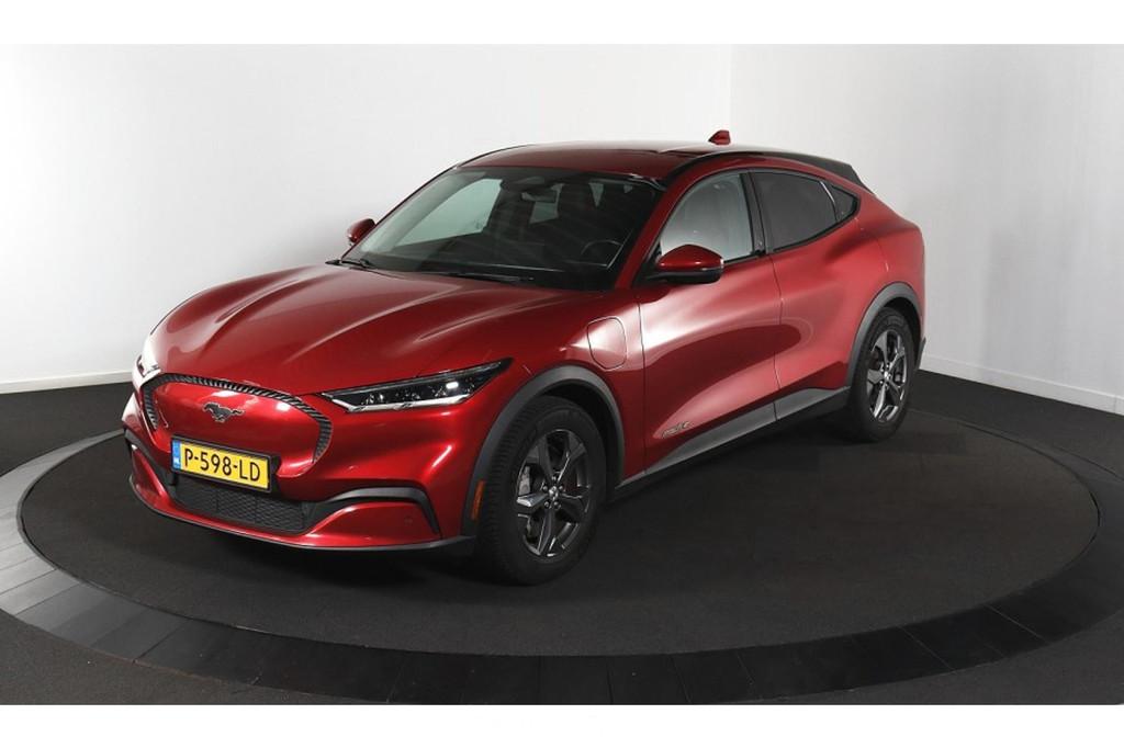 Ford Mustang RWD 75 kWh (bj 2022, automaat), Auto's, Ford, Automaat, 0 cilinders, Gebruikt, 1944 kg