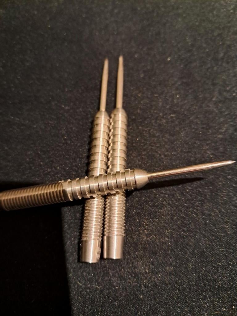 Verschillende dartpijlen ruilen, Ophalen of Verzenden, Zo goed als nieuw, Pijlen