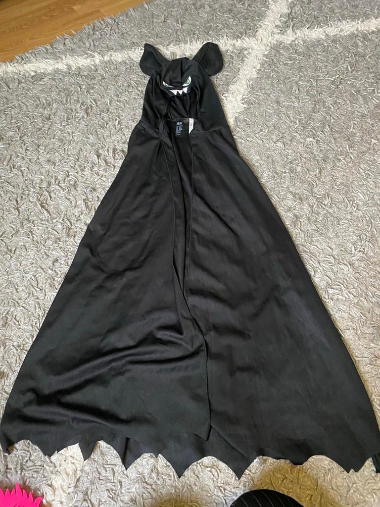 Kinder Batman cape, Kinderen en Baby's, Carnavalskleding en Verkleedspullen, Ophalen of Verzenden, Zo goed als nieuw, 134 t/m 140
