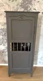 Queen Ann kastje in landelijke stijl - 1 deur, Ophalen