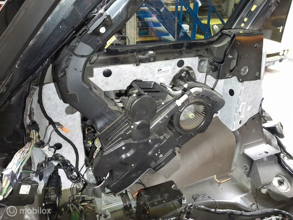 Airco A/C achter Range Rover L405 Kachel Blower LR072511, Land Rover, Ophalen of Verzenden, Gebruikt, Land Rover