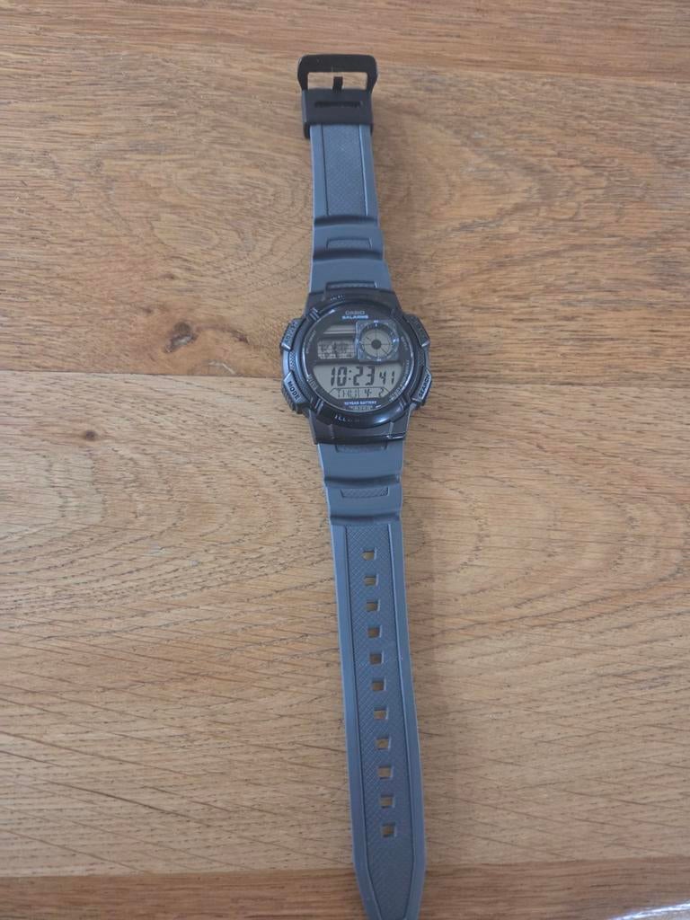 Casio G-shock AE-1000W horloge, Casio, Ophalen of Verzenden, Zo goed als nieuw, Waterdicht