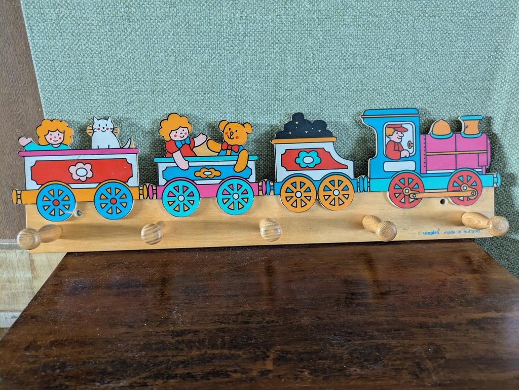 Retro Kinderkapstok Simplex Trein - Goede Staat, Ophalen of Verzenden, Gebruikt, Hout, Kinderkapstok