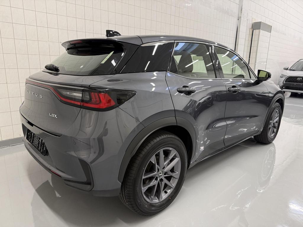Lexus LBX Business Line 2WD Comfort + Safety Pack | Stoel- s, Auto's, Lexus, 12 maanden, Gebruikt, Euro 6, 1490 cc
