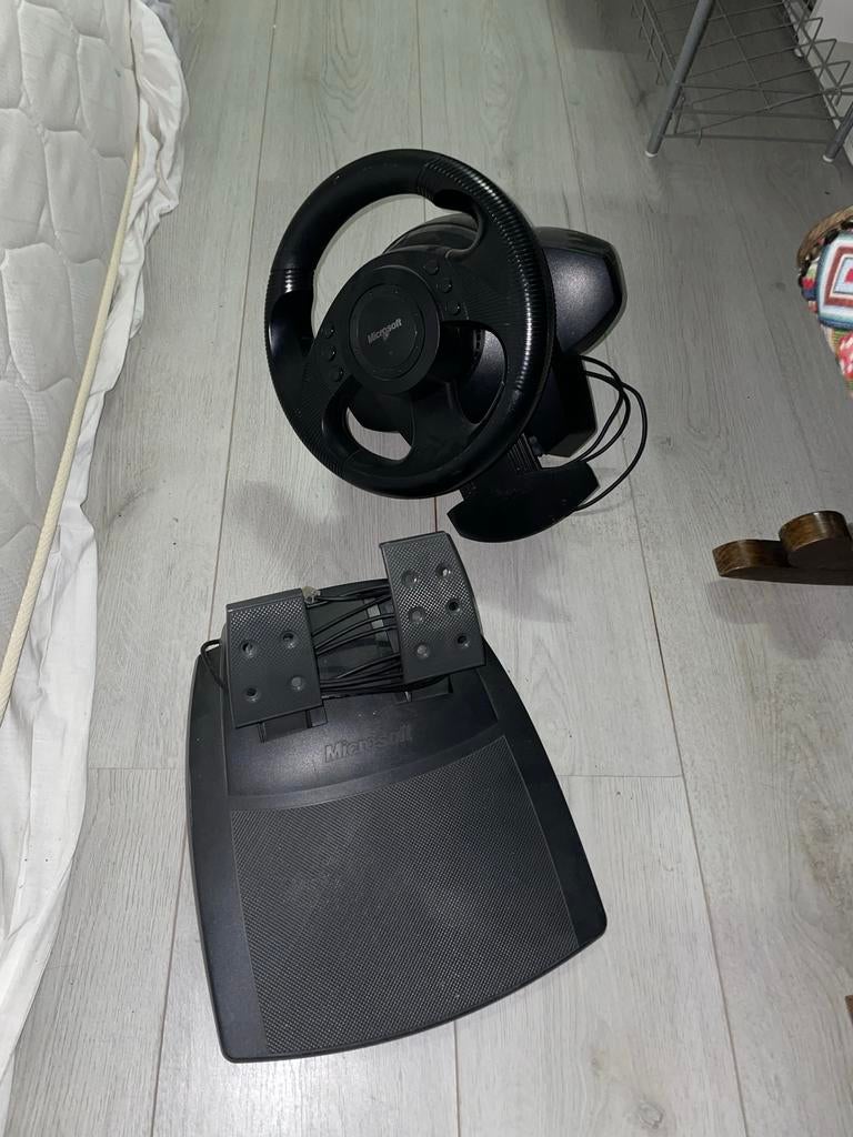 PC Racestuur met Pedalen en Force Feedback - USB, Ophalen of Verzenden, Gebruikt, Racen en Vliegen