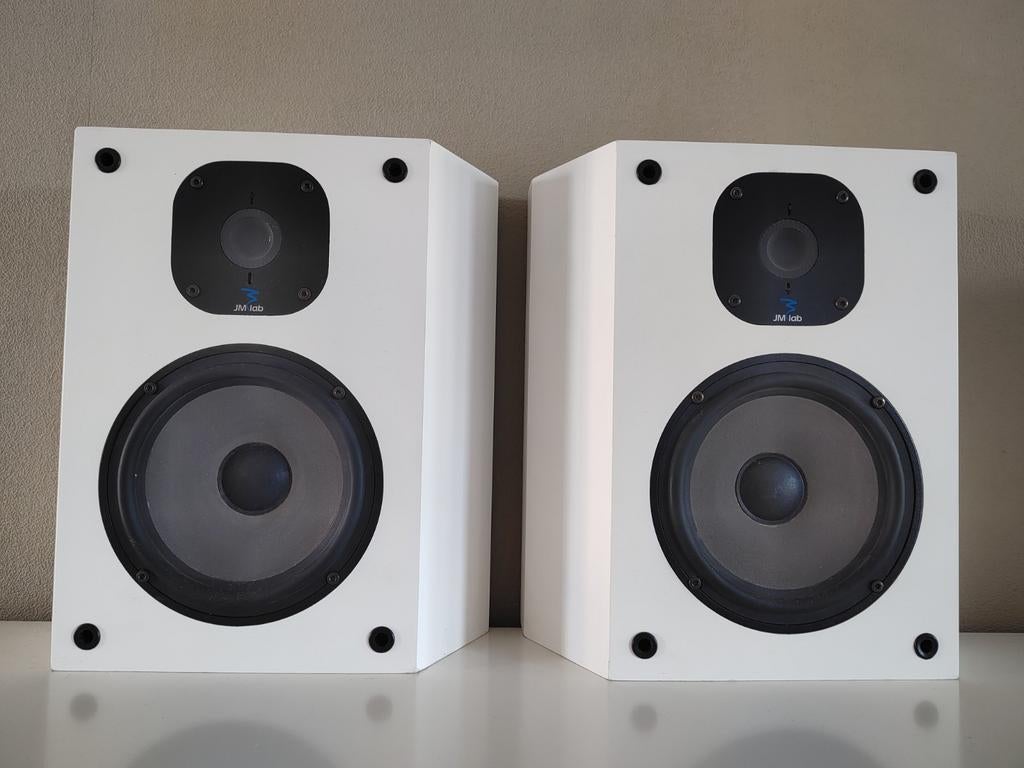 JM Lab SR20 Speakers