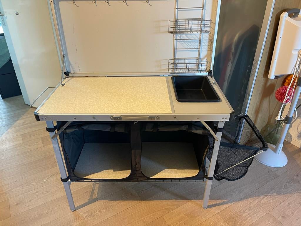 Base Camp Buiten Camping Keuken met Gasfornuis, Ophalen of Verzenden, Zo goed als nieuw