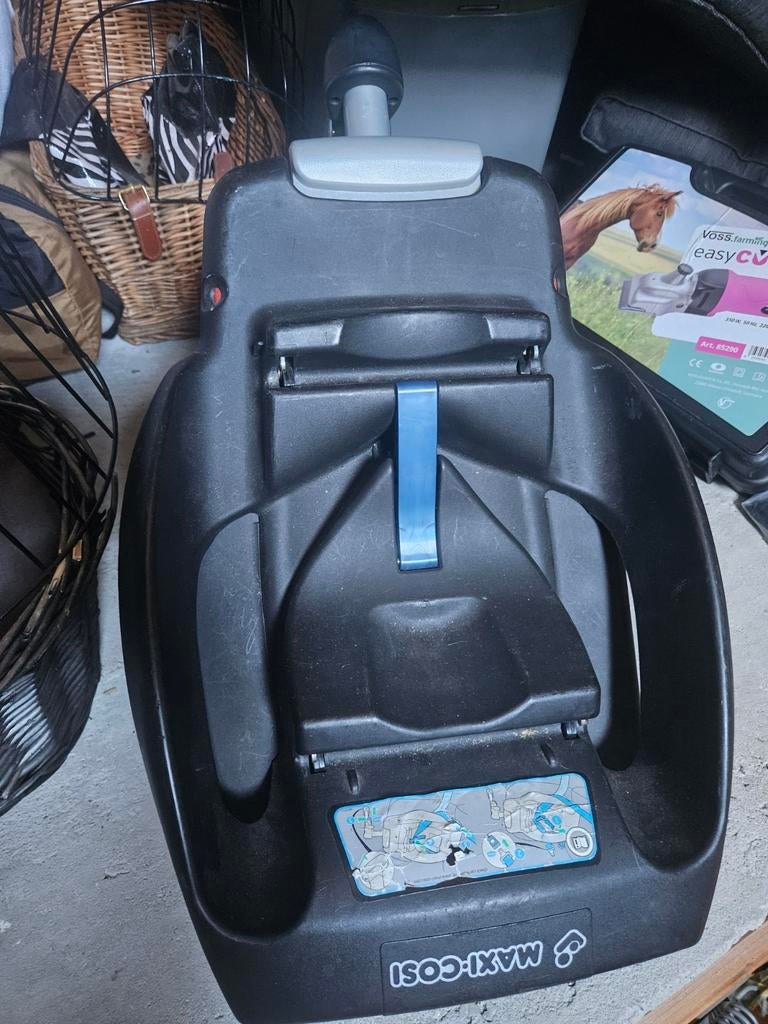 Maxi-Cosi EasyBase autostoel basis - gebruiken met gordel, Ophalen of Verzenden, 0 t/m 13 kg, Maxi-Cosi, Gebruikt