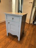 Nachtkastje - Antique side table with drawer + cabinet, Ophalen, Zo goed als nieuw, Minder dan 45 cm, 55 tot 70 cm