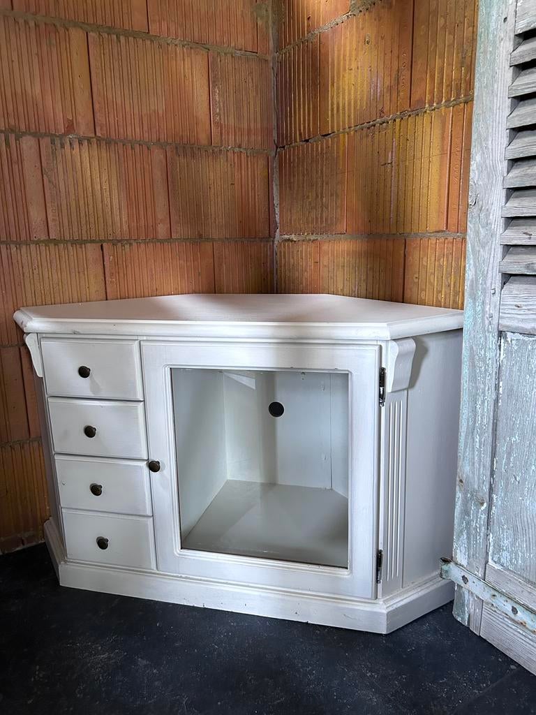 Leuk hoekastje.  Hoogte 66 cm, breedte 111 cm, diepte 54 cm, Huis en Inrichting, Kasten | Dressoirs, Ophalen, Gebruikt, 50 tot 75 cm