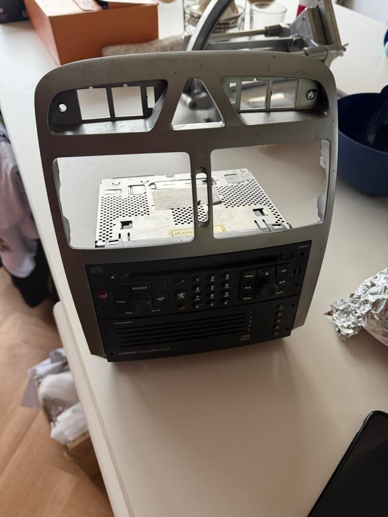 Peugeot 307 originele radio, Ophalen, Gebruikt