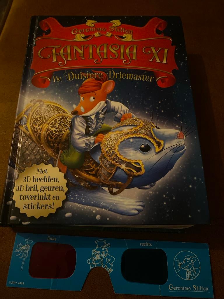 Geronimo Stilton Fantasia XI - De Duistere Driemaster + 3D b, Boeken, Ophalen of Verzenden, Zo goed als nieuw