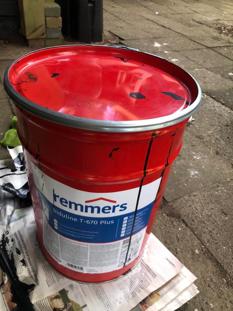 Zwarte beits, Doe-het-zelf en Verbouw, Verf, Beits en Lak, Ophalen, Zo goed als nieuw, Zwart, Beits