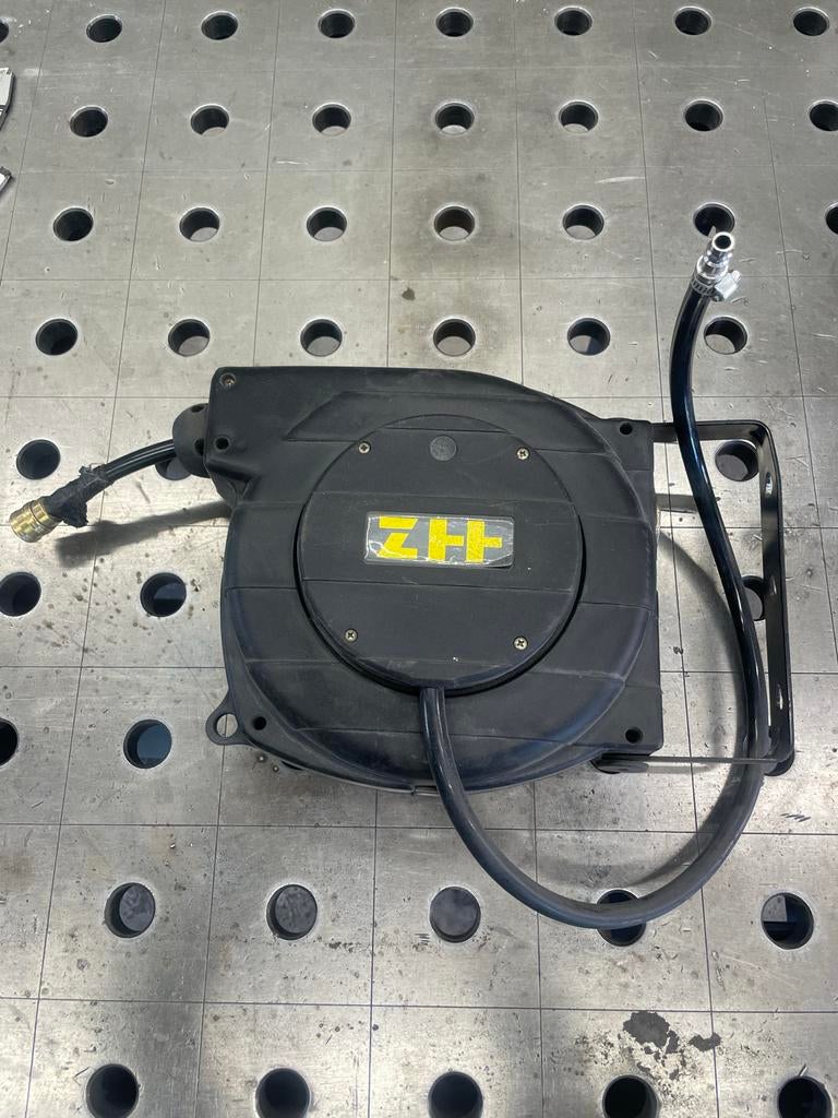 Automatische Luchtslanghaspel 10 meter, Gebruikt, 6 tot 10 bar, Ophalen of Verzenden, Minder dan 200 liter/min