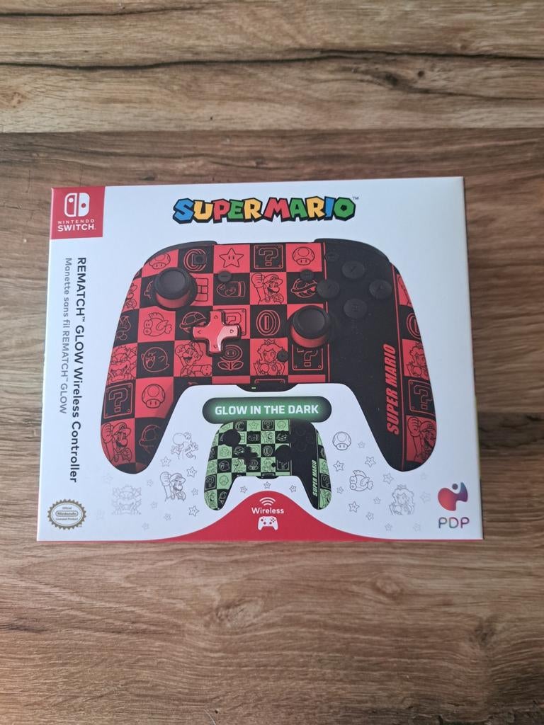 Nintendo Switch PDP Rematch Glow Wireless Controller, Spelcomputers en Games, Games | Nintendo Switch, Overige genres, 1 speler